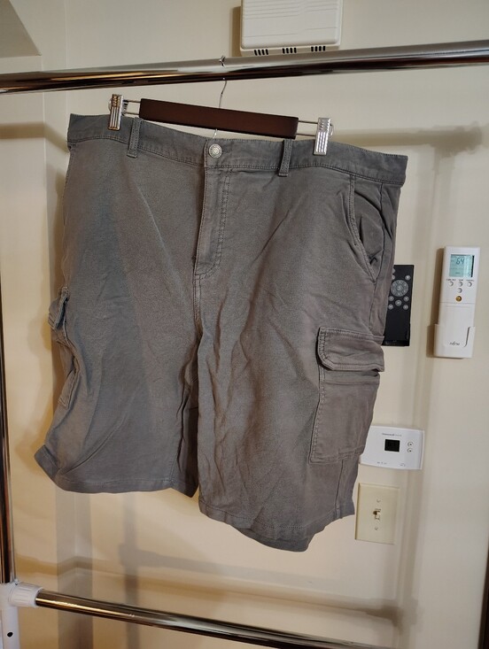 32 Degrees Other - 32 Degrees Men's Cargo Shorts in Gray